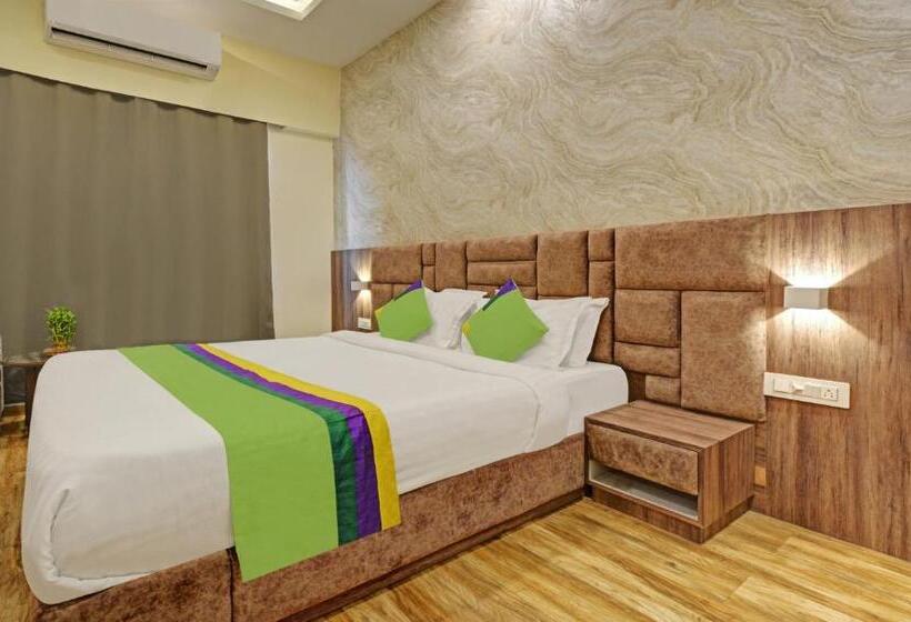 Tripli Hotels Le Shelton