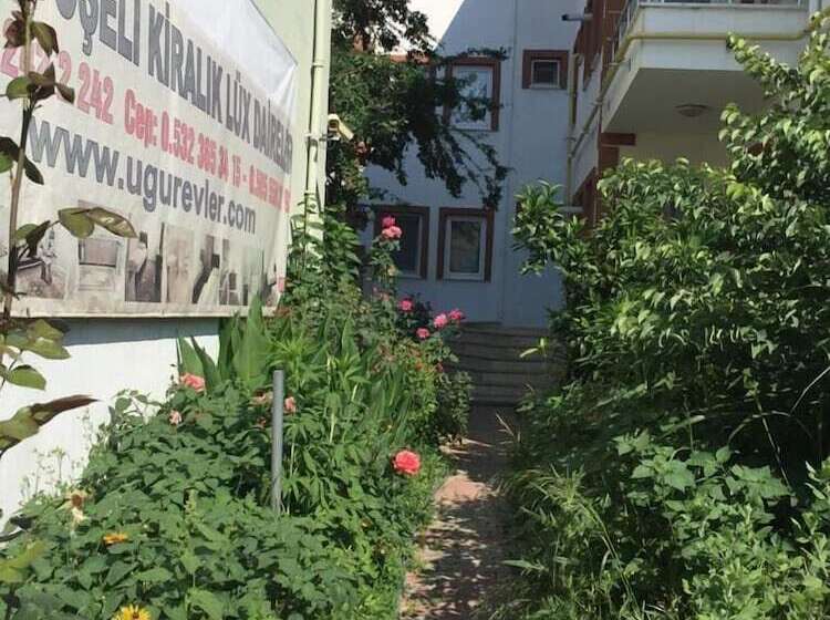 Ugurevler Apart