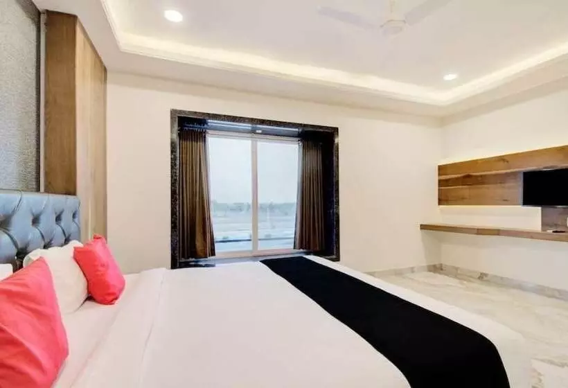 Hotel Krishna Raj