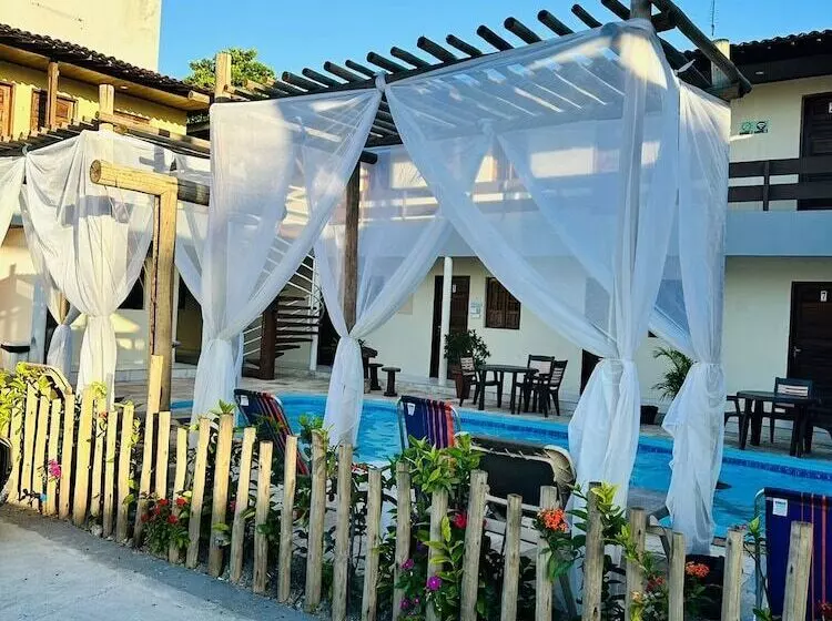 Hotelli Pousada Maravelas