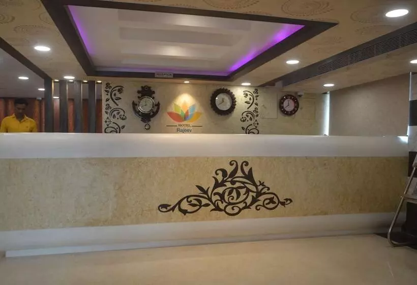 Hotel Rajeev Regency