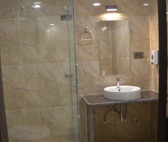 Hotelli Rajeev Regency