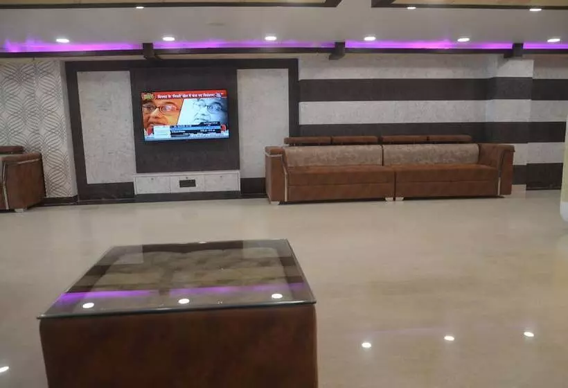 Hotel Rajeev Regency