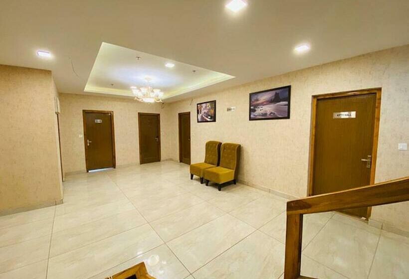 هتل Royal Mansion