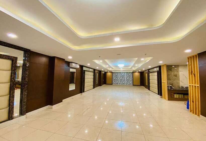 هتل Royal Mansion