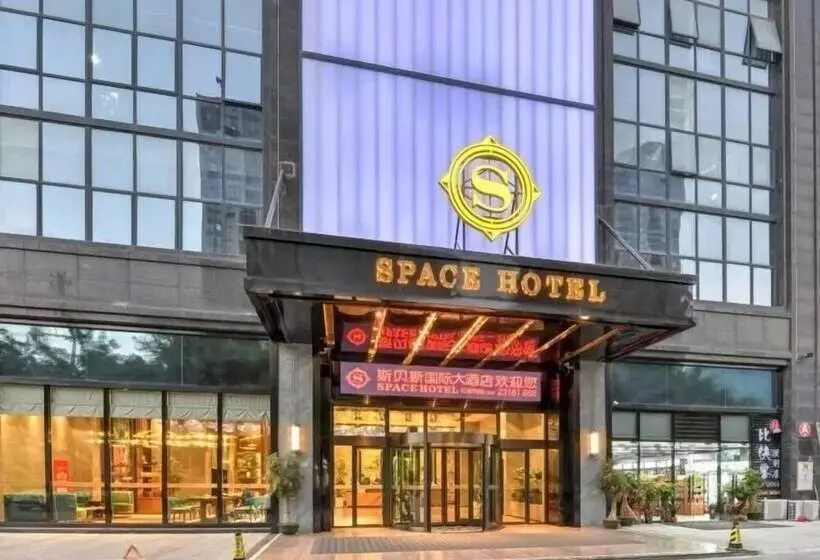 Hotelli Sibeisi International