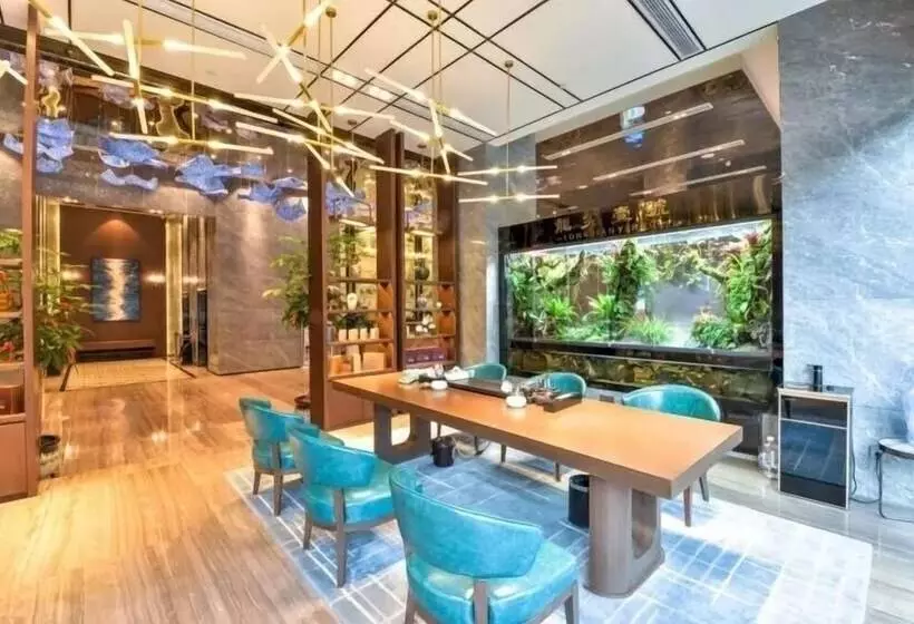 Hotelli Sibeisi International