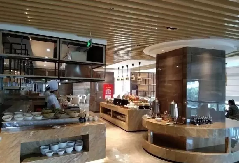 Hotelli Sibeisi International