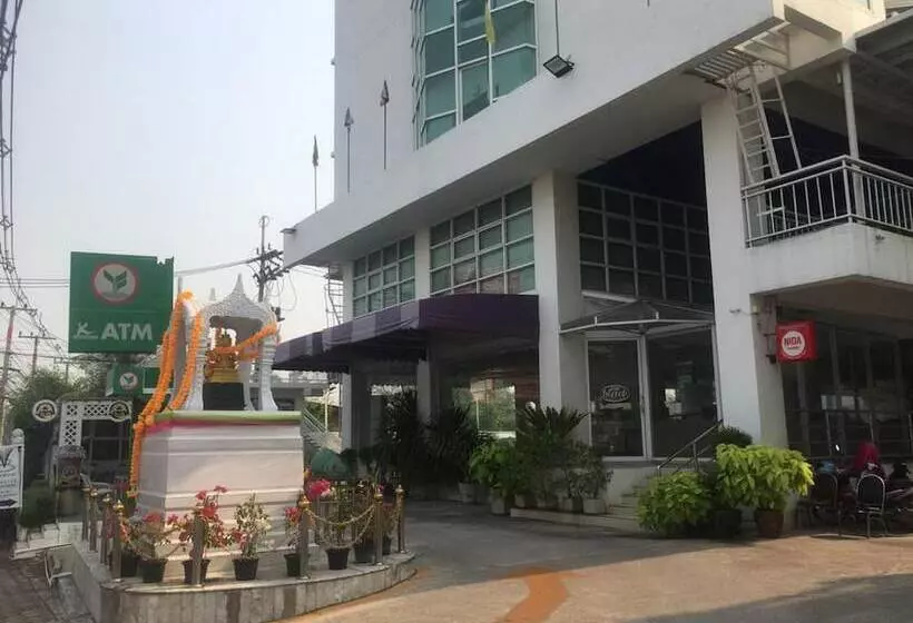 هتل V Verve Service Apartment