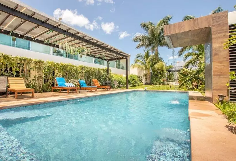 هتل Villa Escondida Campeche