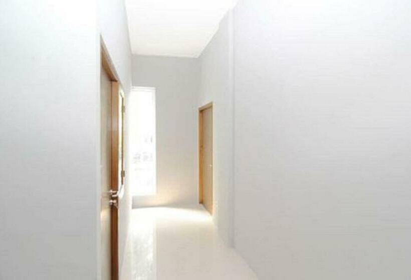 بنسيون Athena Syariah Residence