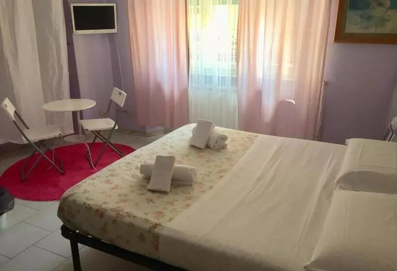 تختخواب و صبحانه 6 Keys