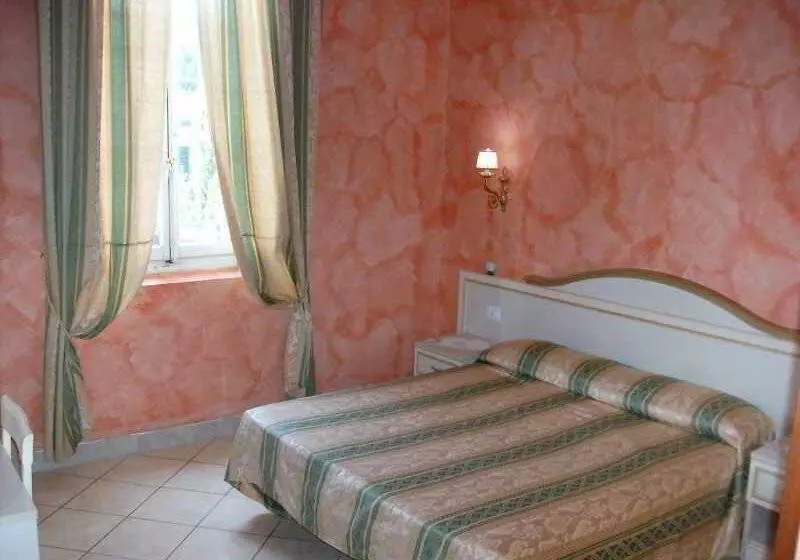 تختخواب و صبحانه La Corte Dei Principi Residenza D Epoca