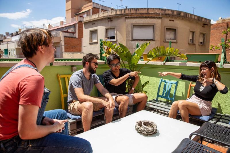 Хостел Onefam Sants