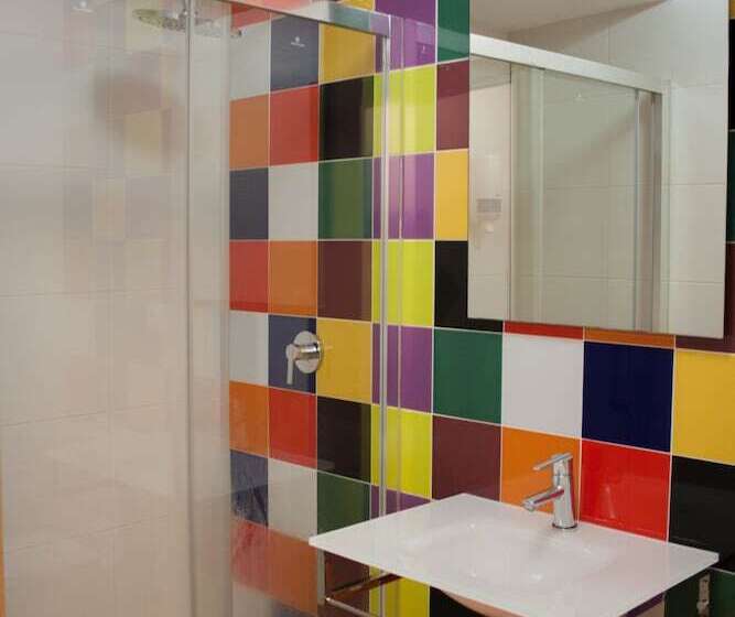 فندق فئة نجمة واحدة Pensión San Fermín