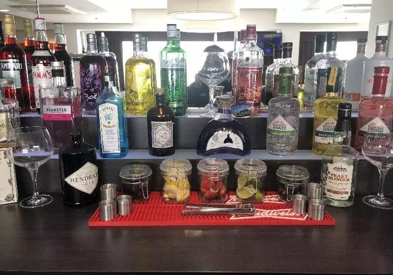 ホテル Holiday Inn Express Birmingham–south A45