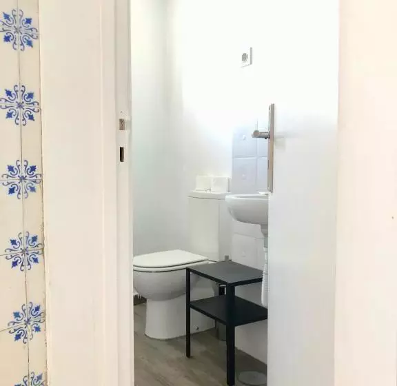 مسافرخانه Porto Republica Downtown