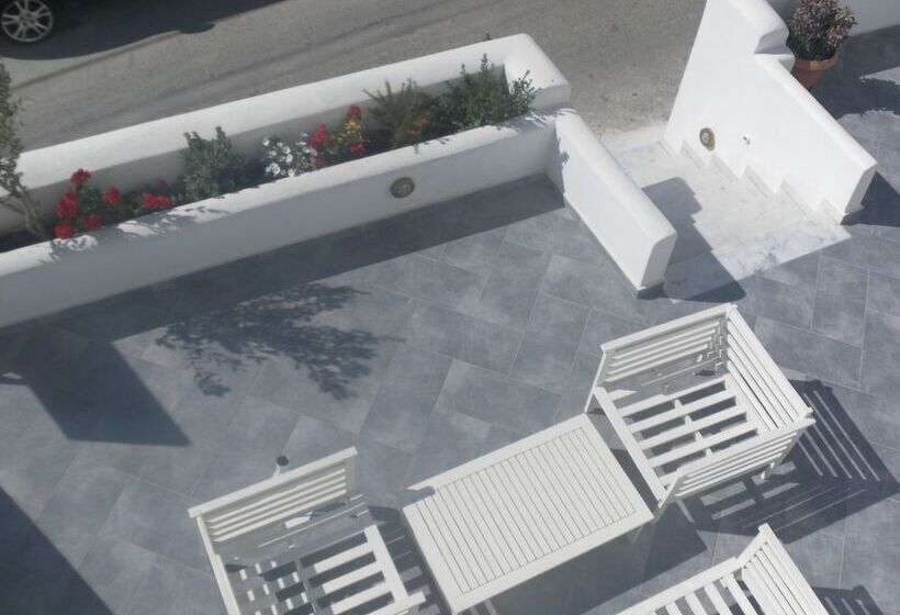 Pension (Hôtel basse catégorie) Summer Time