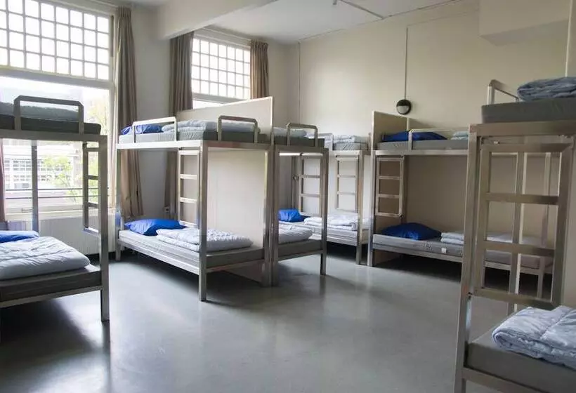 Stayokay Amsterdam Stadsdoelen Hostel
