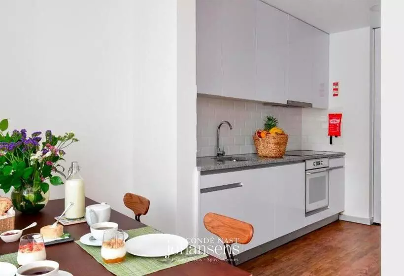 Noble House Essence Évora by Unlock Hotels