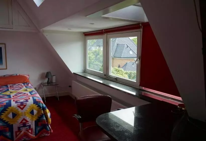 Xaviera S Bed And Breakfast