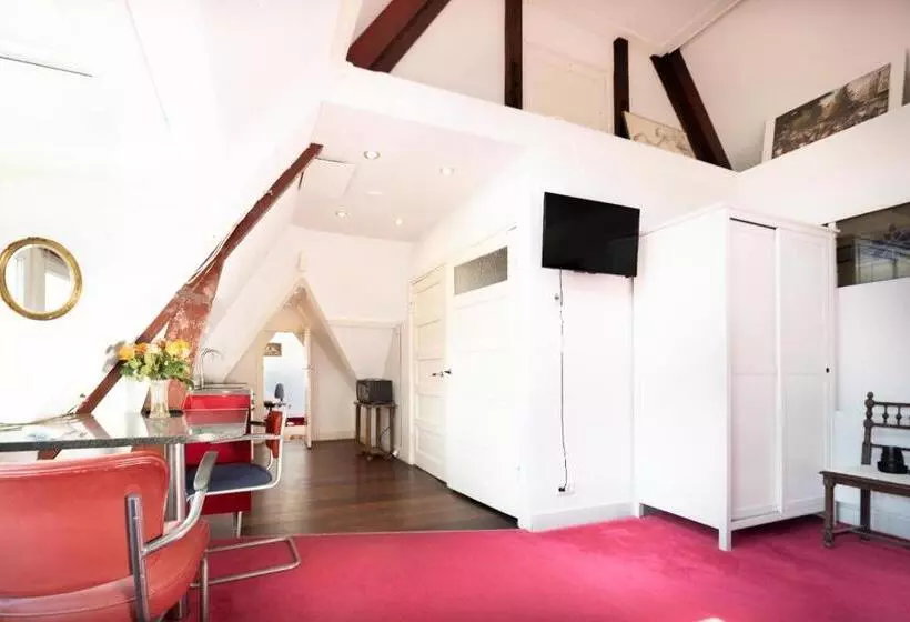 Xaviera S Bed And Breakfast