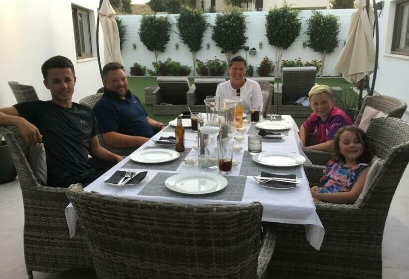 צימר Rooms At Villa Amour Cyprus