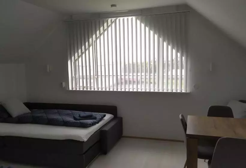 پانسیون Guesthouse Hateigi