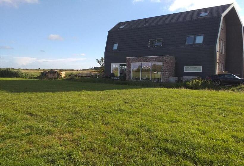 Bed And Breakfast Oomes Huus