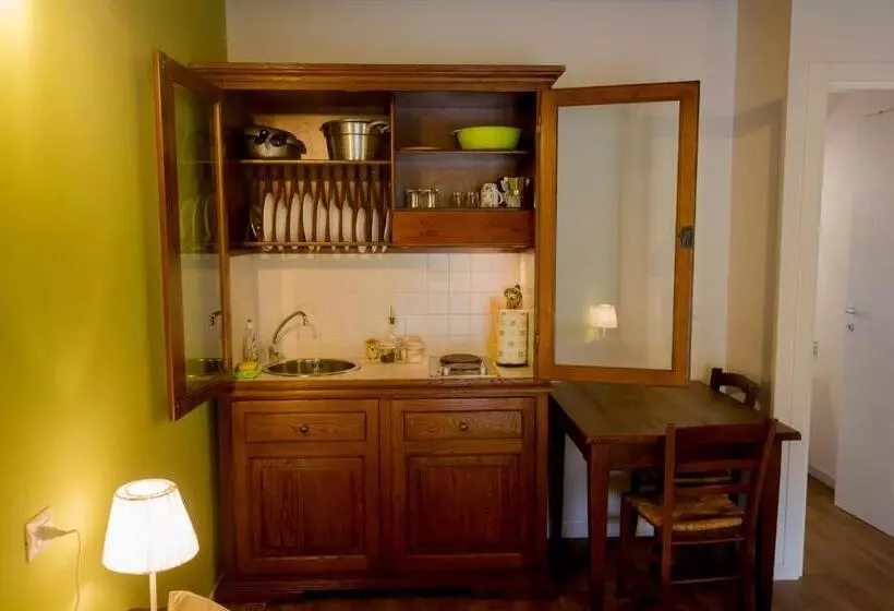 Hotelli Albergo Diffuso Borgo Retrosi Di Amatrice