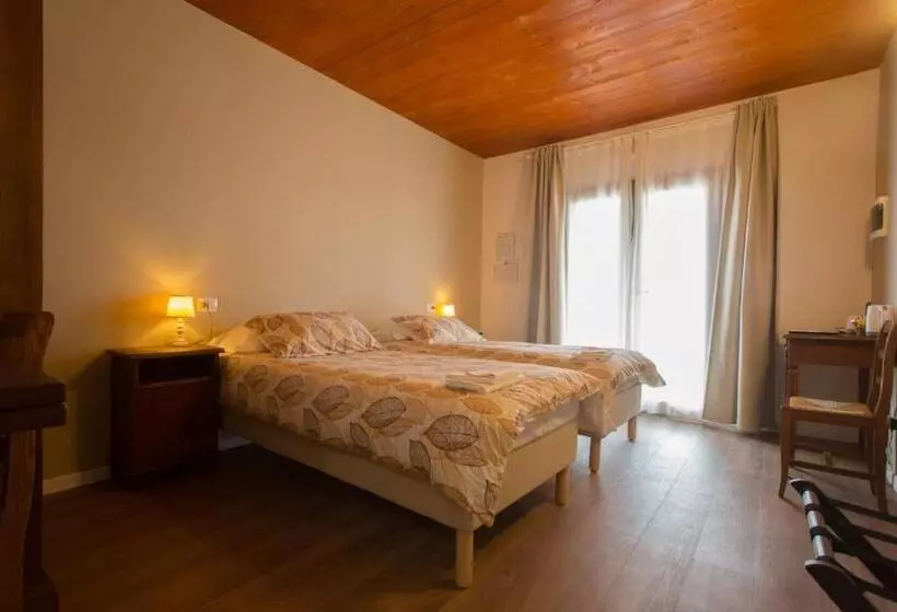 Hotelli Albergo Diffuso Borgo Retrosi Di Amatrice