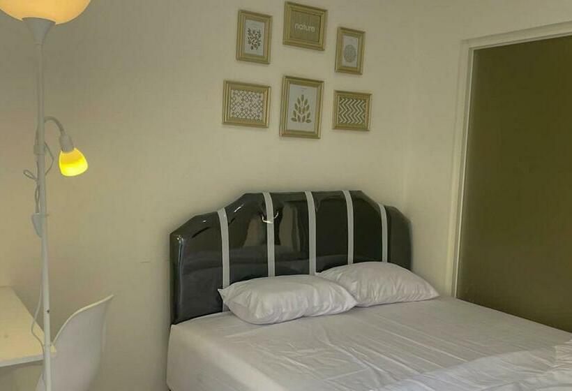 בית מלון כפרי Tritisan House Redpartner