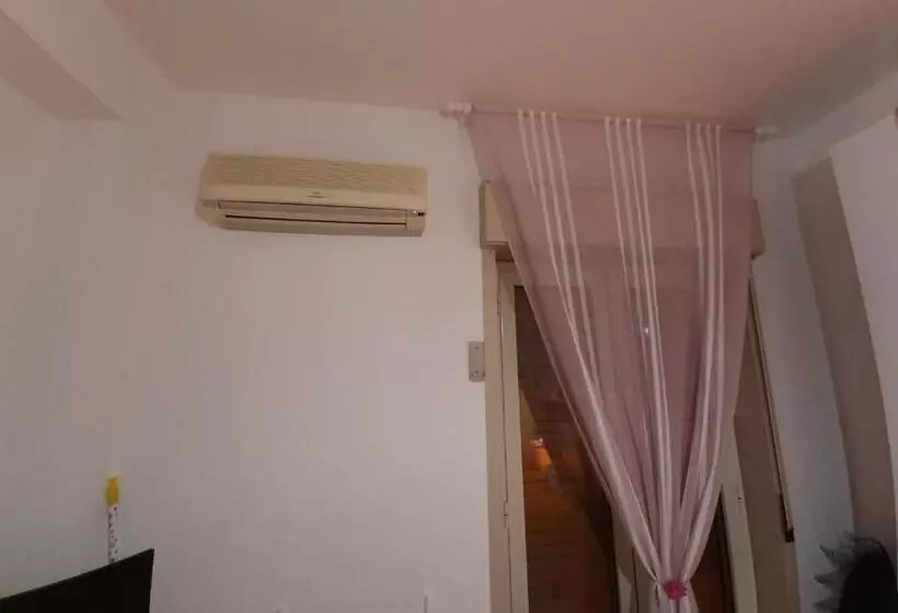 Majatalo Ciuri Ciuri   Sea Of Taormina