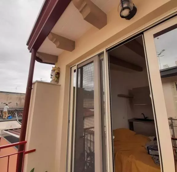 Majatalo Ciuri Ciuri   Sea Of Taormina