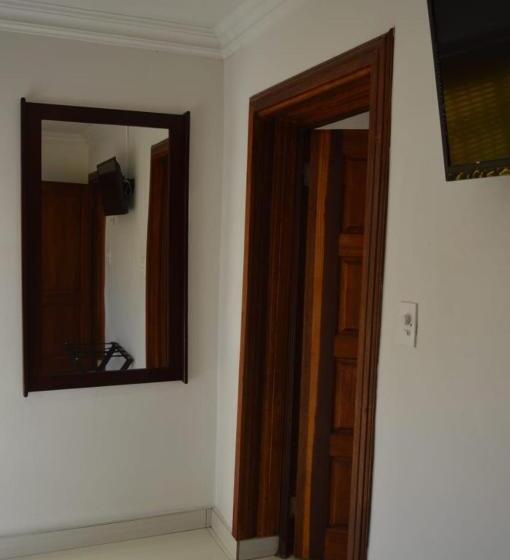 Пансион Honolulu Lifestyle Guest Lodge