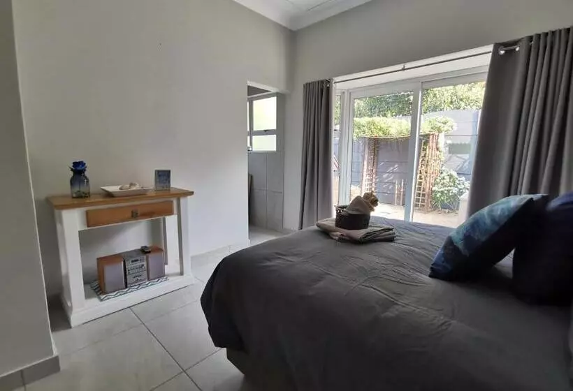 ペンション Utopia Guest House