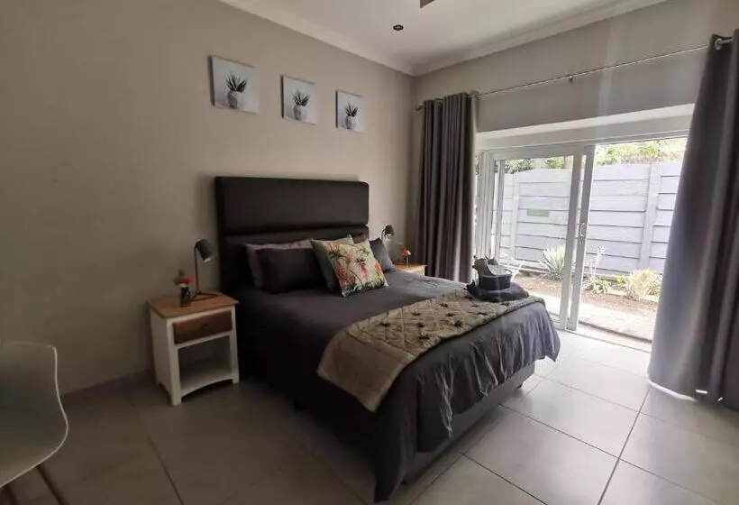 ペンション Utopia Guest House