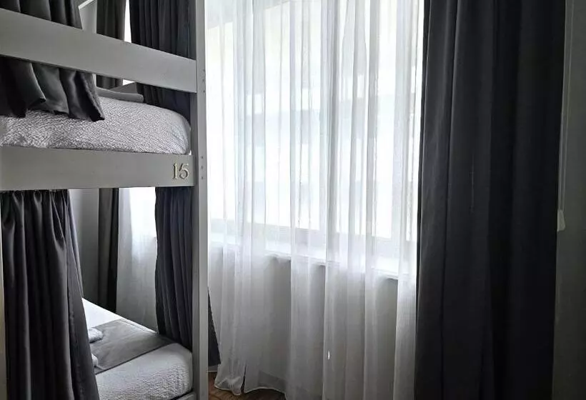 هاستل The Host   Web Check In