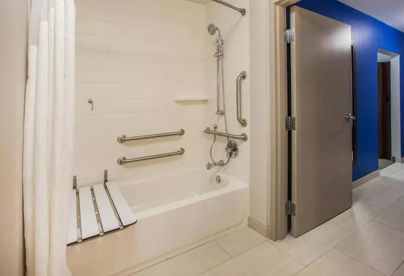 Hotelli Holiday Inn Express   New Rochelle, An Ihg