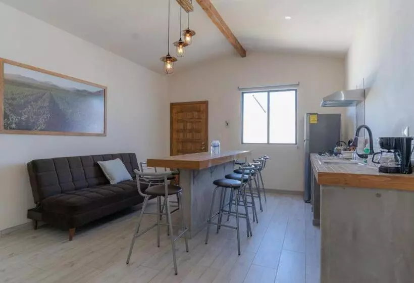 Collins Village Hotel Boutique