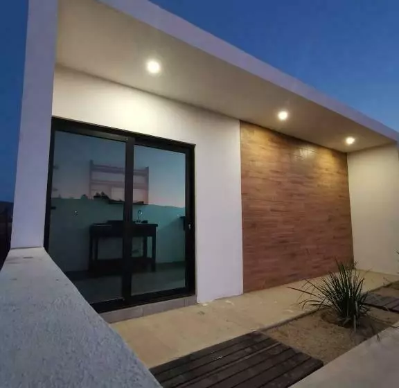 Collins Village Hotel Boutique