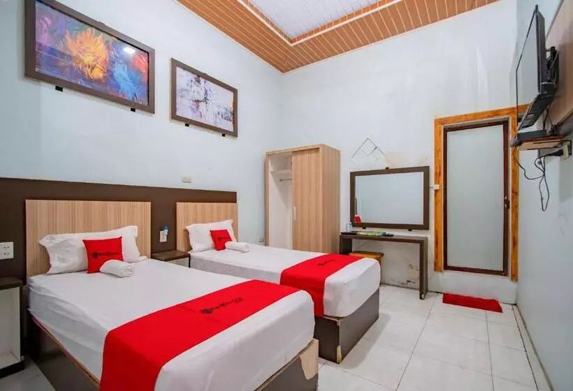 Hotelli Reddoorz Syariah Near Danau Lut Tawar Takengon
