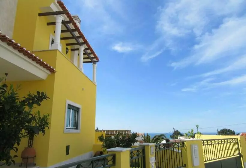 Majatalo Maria Inês House