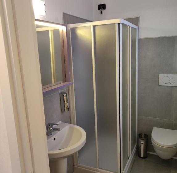 פנסיון Therra Lodge