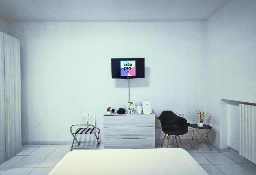 Utopia Bed & Breakfast