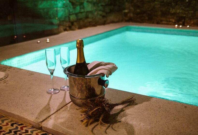 ホテル El Forn De Freixenet Con Servicios De Un