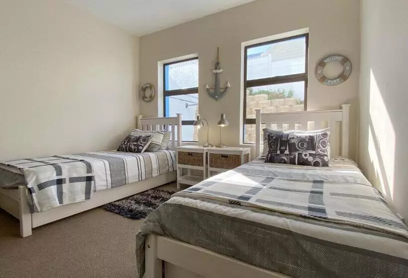 Majatalo Blue Star Villa