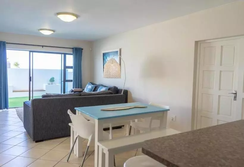 Majatalo Blue Star Villa