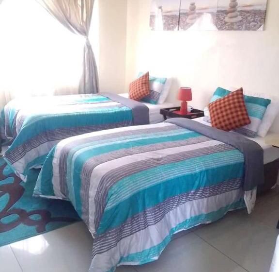 ペンション Cosy Beds Web