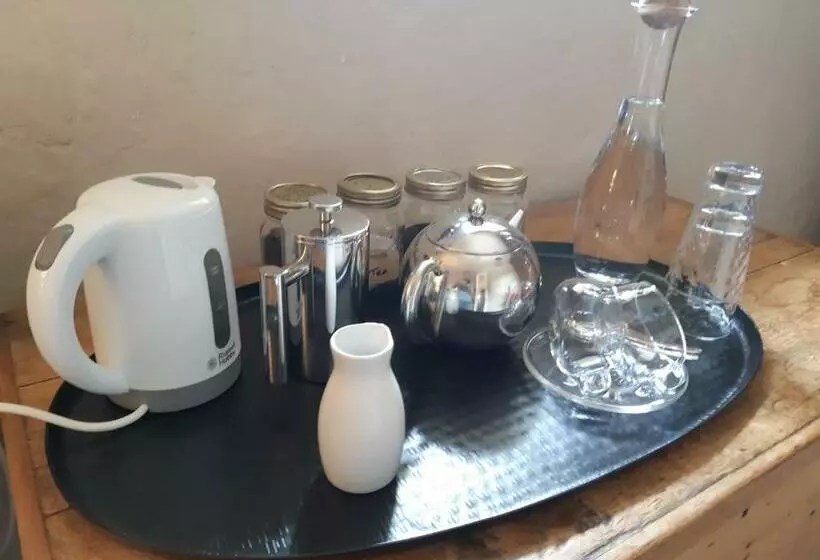 ペンション Huberts